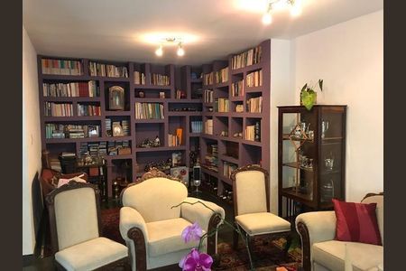 Casa à venda com 3 quartos, 210m² em Jardim America, São Paulo