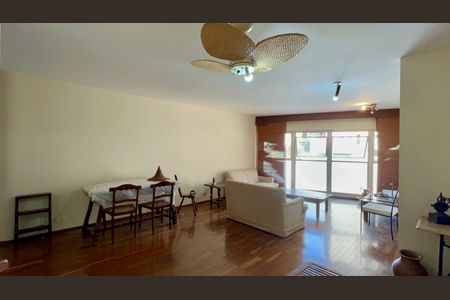 Apartamento à venda com 120m², 3 quartos e 1 vagaSala