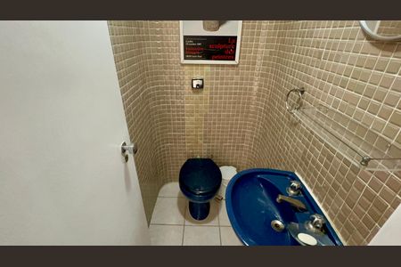Apartamento à venda com 120m², 3 quartos e 1 vaga Apartamento à venda com 120m², 3 quartos e 1 vagaLavabo
