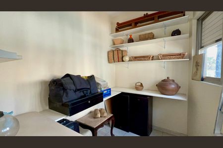 Apartamento à venda com 120m², 3 quartos e 1 vaga Apartamento à venda com 120m², 3 quartos e 1 vagaQuarto de Serviço