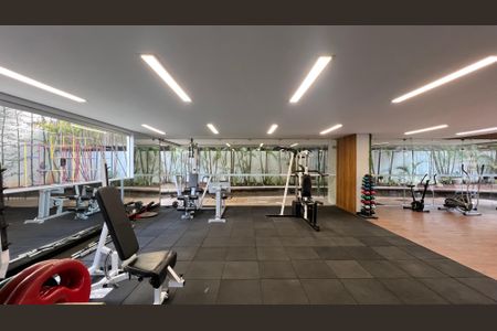 Apartamento à venda com 120m², 3 quartos e 1 vaga Apartamento à venda com 120m², 3 quartos e 1 vagaAcademia