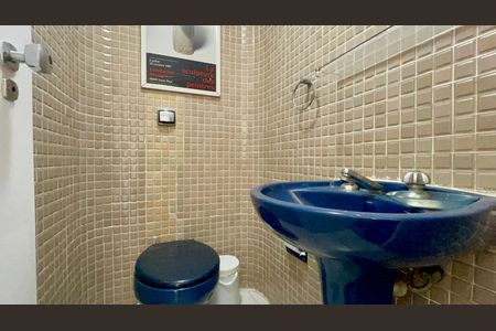 Apartamento à venda com 120m², 3 quartos e 1 vaga Apartamento à venda com 120m², 3 quartos e 1 vagaLavabo