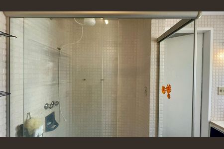 Apartamento à venda com 120m², 3 quartos e 1 vaga Apartamento à venda com 120m², 3 quartos e 1 vagaBanheiro da Suíte 2