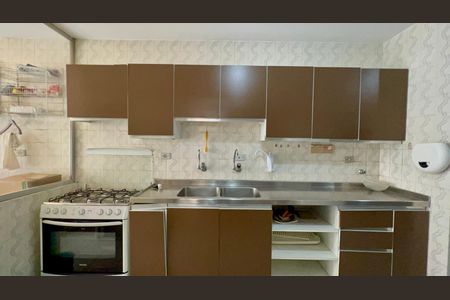 Apartamento à venda com 120m², 3 quartos e 1 vaga Apartamento à venda com 120m², 3 quartos e 1 vagaCozinha