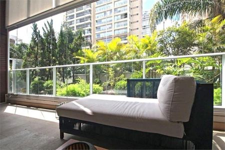 Apartamento à venda com 320m², 4 quartos e 3 vagas