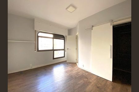 Apartamento à venda com 3 quartos, 288m² em Vila Caraguata, São Paulo