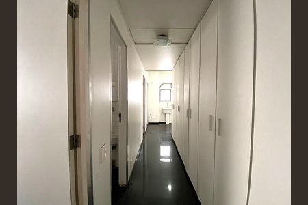 Apartamento à venda com 288m², 3 quartos e 4 vagas