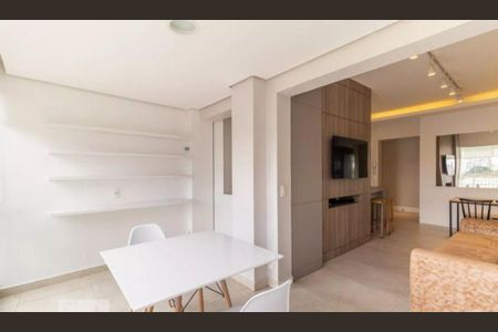 Apartamento à venda com 2 quartos, 77m² em Pinheiros, São Paulo