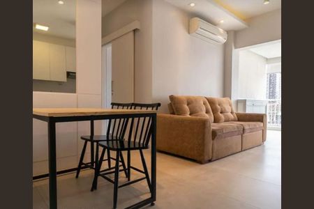 Apartamento à venda com 2 quartos, 77m² em Pinheiros, São Paulo