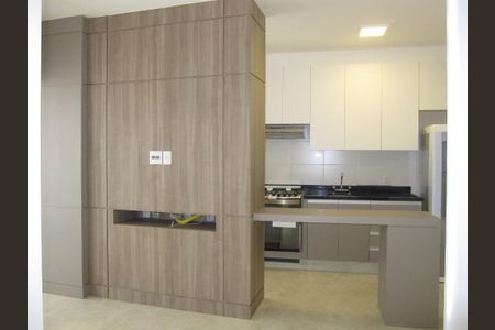 Apartamento à venda com 77m², 2 quartos e 3 vagas
