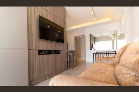 Apartamento à venda com 2 quartos, 77m² em Pinheiros, São Paulo