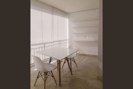 Apartamento à venda com 2 quartos, 77m² em Pinheiros, São Paulo