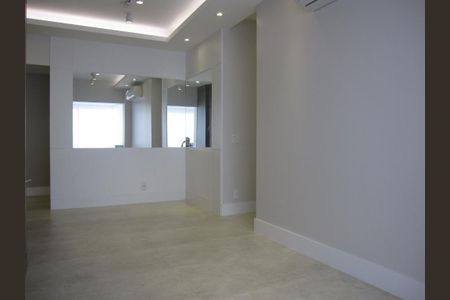 Apartamento à venda com 2 quartos, 77m² em Pinheiros, São Paulo