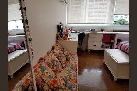 Apartamento à venda com 426m², 4 quartos e 3 vagas