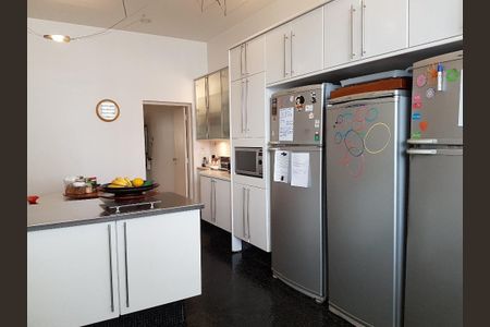 Apartamento à venda com 426m², 4 quartos e 3 vagas