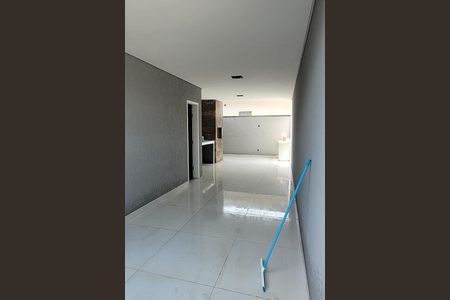 Casa à venda com 120m², 2 quartos e 2 vagas