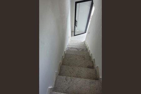 Casa à venda com 120m², 2 quartos e 2 vagas