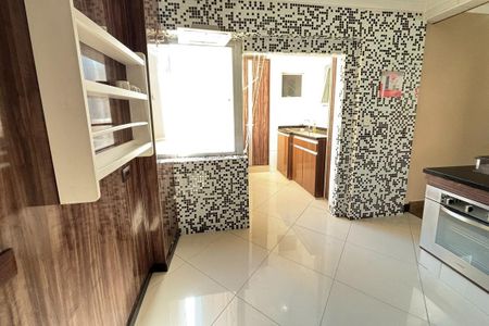 Apartamento à venda com 140m², 2 quartos e 1 vaga