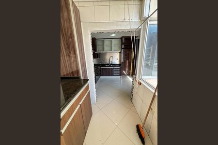 Apartamento à venda com 140m², 2 quartos e 1 vaga