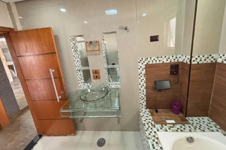 Apartamento à venda com 140m², 2 quartos e 1 vaga