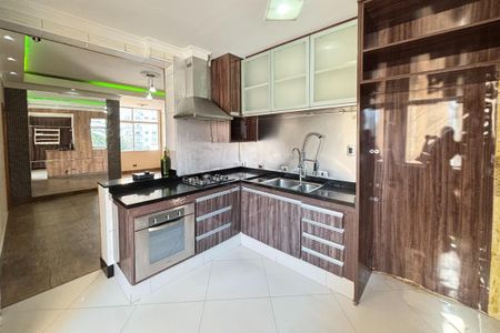 Apartamento à venda com 140m², 2 quartos e 1 vaga