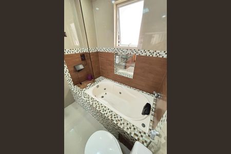 Apartamento à venda com 140m², 2 quartos e 1 vaga