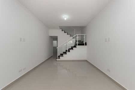 Casa à venda com 3 quartos, 93m² em Jardim Record, São Paulo