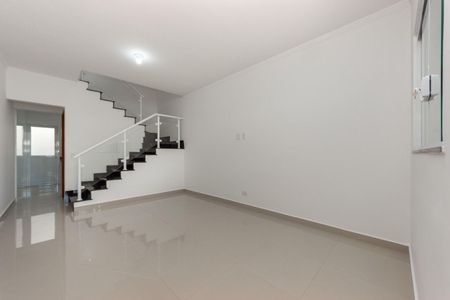 Casa à venda com 3 quartos, 93m² em Jardim Record, São Paulo