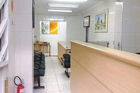 Casa à venda com 6 quartos, 199m² em Santo Antônio, São Caetano do Sul