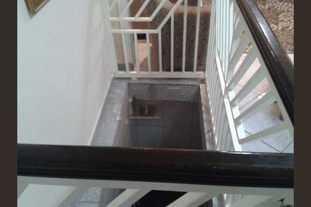 Casa à venda com 200m², 2 quartos e 2 vagas