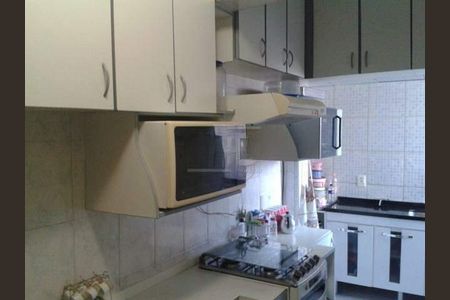 Casa à venda com 200m², 2 quartos e 2 vagas