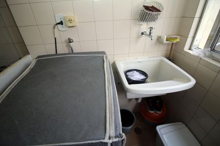 Apartamento à venda com 75m², 2 quartos e 1 vagaÁrea de Serviço