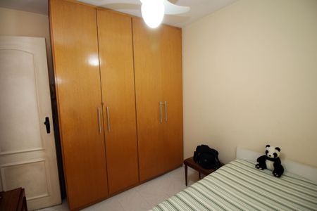 Apartamento à venda com 75m², 2 quartos e 1 vagaQuarto 2