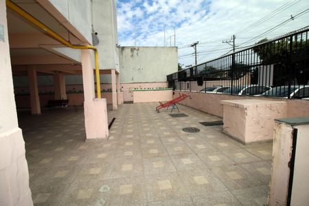 Apartamento à venda com 75m², 2 quartos e 1 vagaÁrea comum - Playground