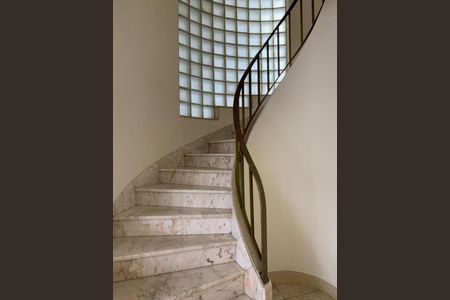 Casa à venda com 3 quartos, 230m² em Vila Nova Conceição, São Paulo
