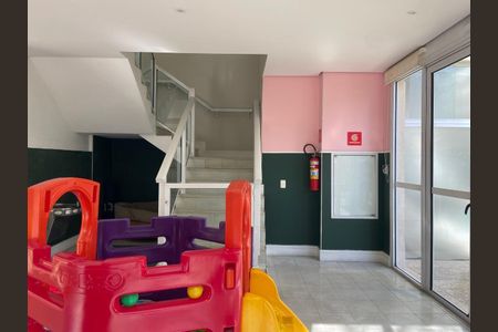 Apartamento à venda com 136m², 2 quartos e 3 vagas