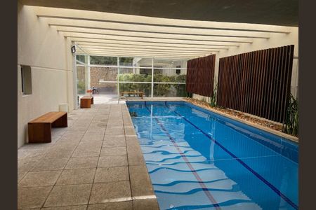 Apartamento à venda com 136m², 2 quartos e 3 vagas