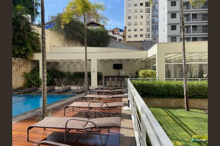 Apartamento à venda com 136m², 2 quartos e 3 vagas