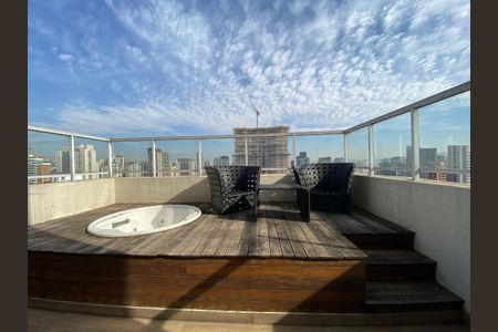 Apartamento à venda com 136m², 2 quartos e 3 vagas