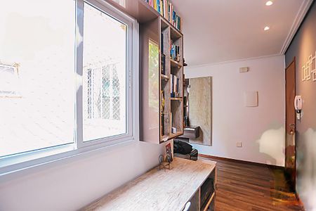 Apartamento à venda com 100m², 2 quartos e 1 vaga