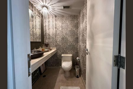 Apartamento à venda com 374m², 4 quartos e 6 vagas
