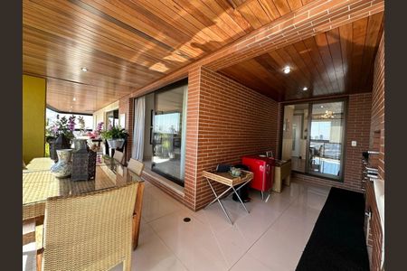 Apartamento à venda com 374m², 4 quartos e 6 vagas