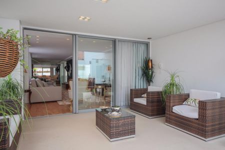 Apartamento à venda com 4 quartos, 420m² em Vila Nova Conceição, São Paulo