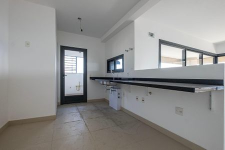 Apartamento à venda com 195m², 3 quartos e 3 vagasSala/Cozinha