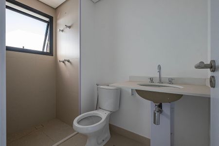 Apartamento à venda com 195m², 3 quartos e 3 vagasBanheiro da Suíte 2