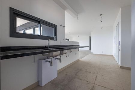 Apartamento à venda com 195m², 3 quartos e 3 vagasSala/Cozinha