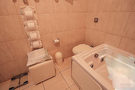 Casa à venda com 379m², 3 quartos e 2 vagas