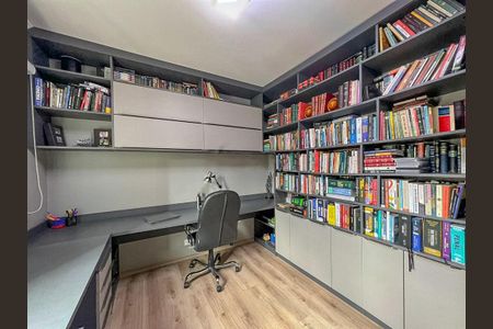 Apartamento à venda com 115m², 3 quartos e 4 vagas