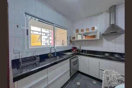 Apartamento à venda com 115m², 3 quartos e 4 vagas