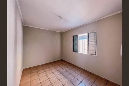 Casa à venda com 4 quartos, 217m² em Parque Oratório, Santo André